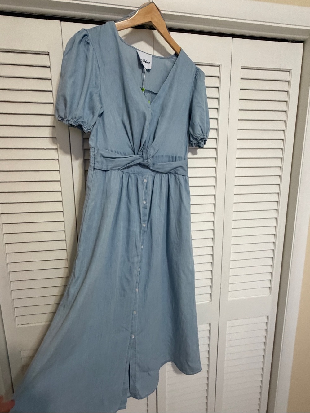 Sam Edelman Light Blue Button-Front Midi Dress with Twist Waist - Picture 4 of 11
